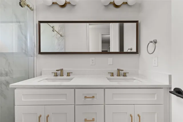 $4,995 | 613 Clifford Drive, Unit B, Austin, TX 78745