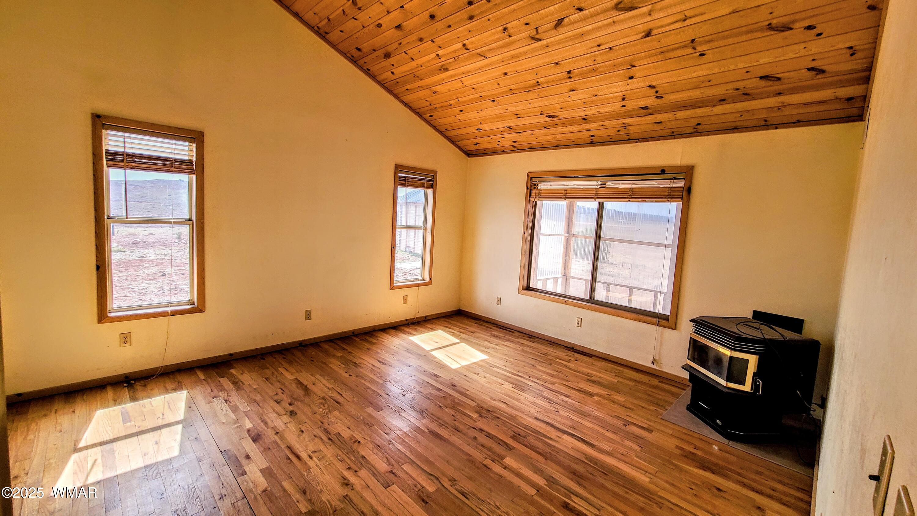 918 County Road, Unit N8446 Concho, AZ 85924 - Photo 13 of 28 20250505_093205-EDIT