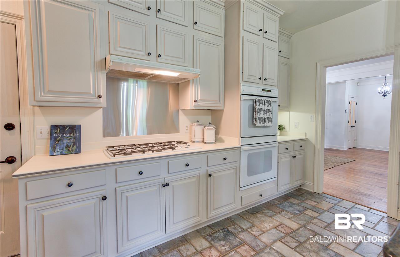 102 Sandhill Court Fairhope, AL 36532 - Photo 14 of 34