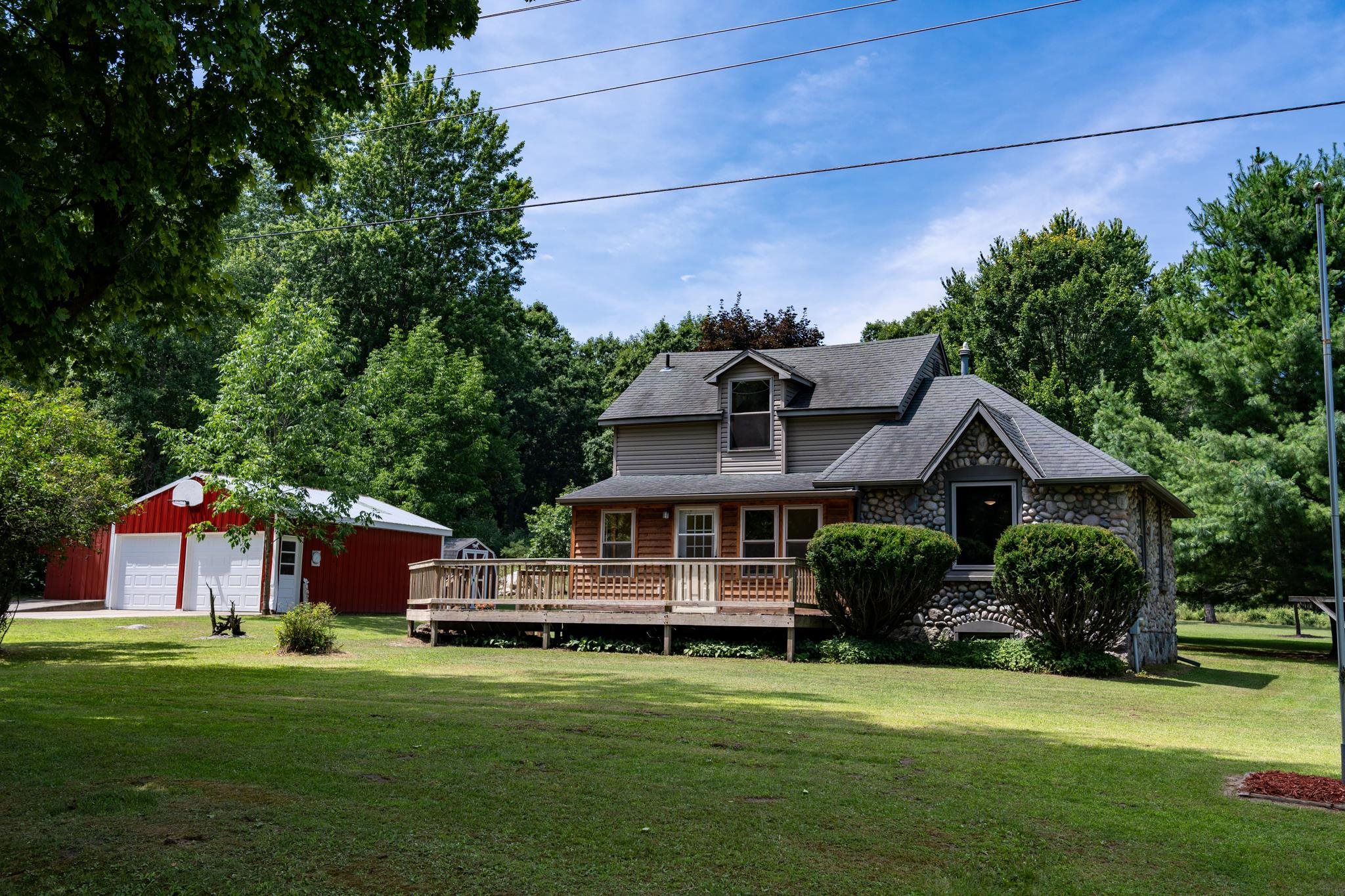 731 North Rolland Road Weidman, MI 48893 - Photo 1 of 63