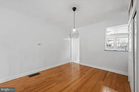 $384,900 | 765 South Mole Street, Philadelphia, PA 19146