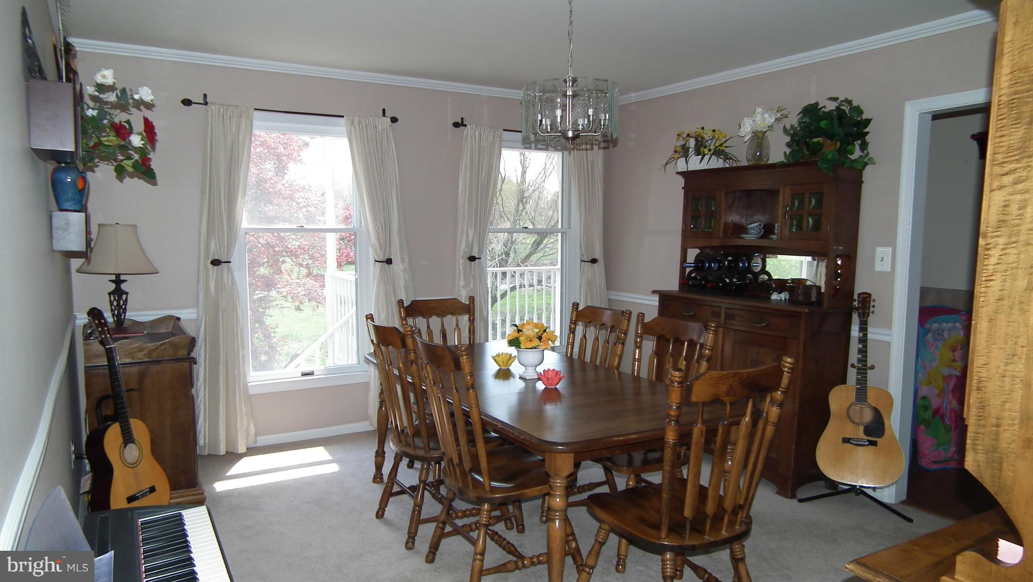 4700 Catharpin Road Gainesville, VA 20155 - Photo 11 of 27 Dining Room
