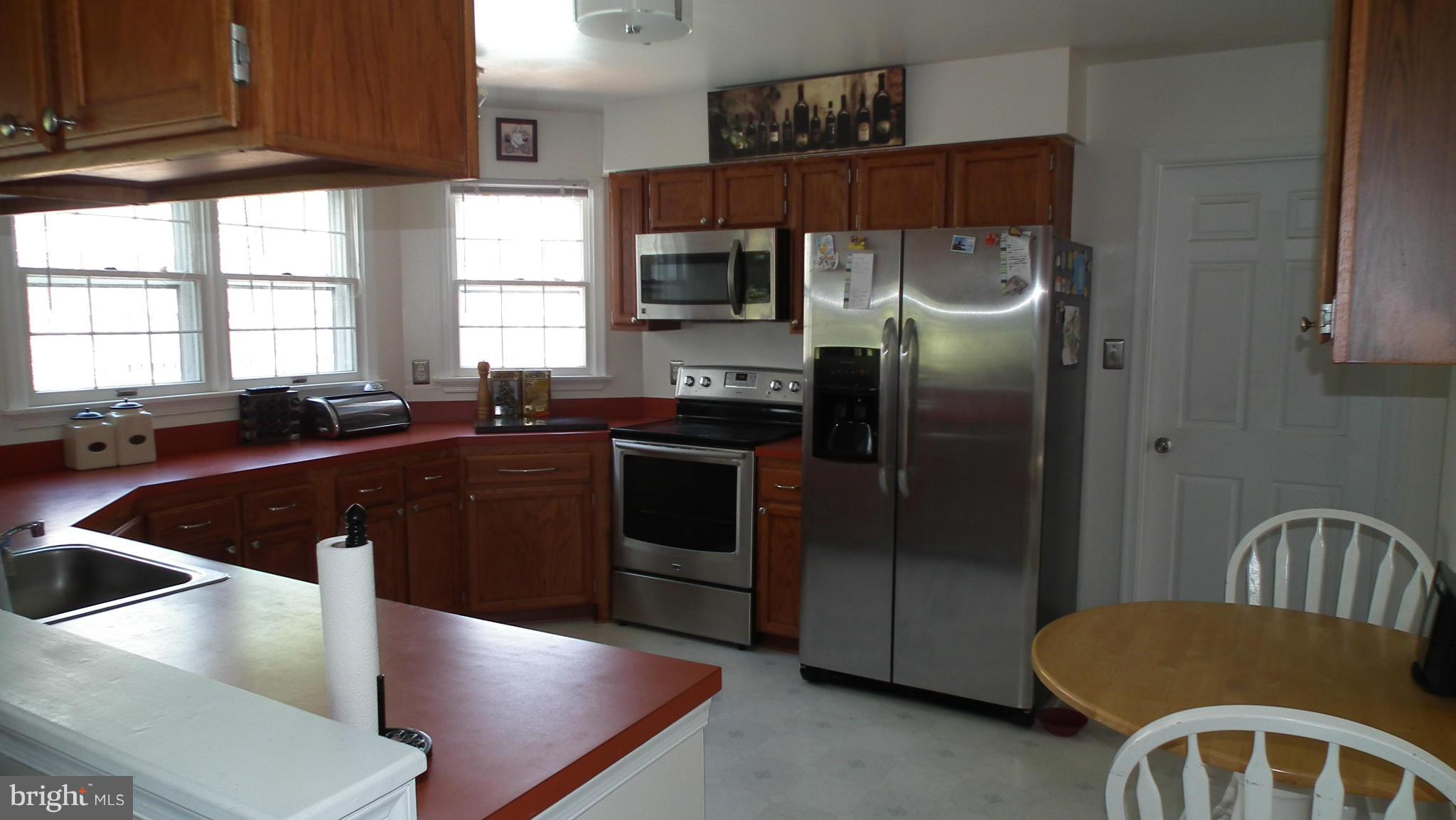 4700 Catharpin Road Gainesville, VA 20155 - Photo 12 of 27 Kitchen
