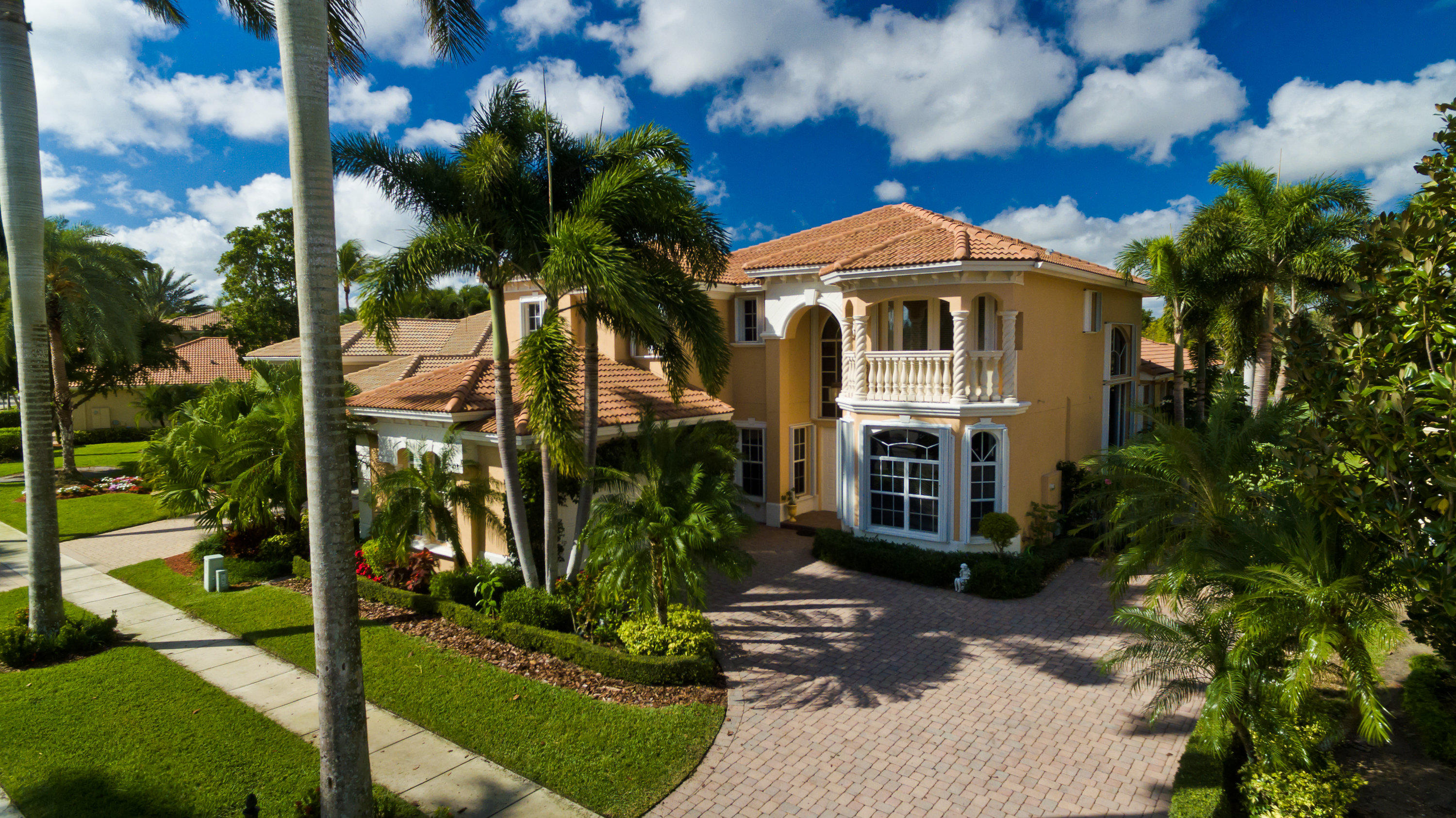 8077 Laurel Ridge Court Delray Beach, FL 33446 - Photo 1 of 34 FRONT