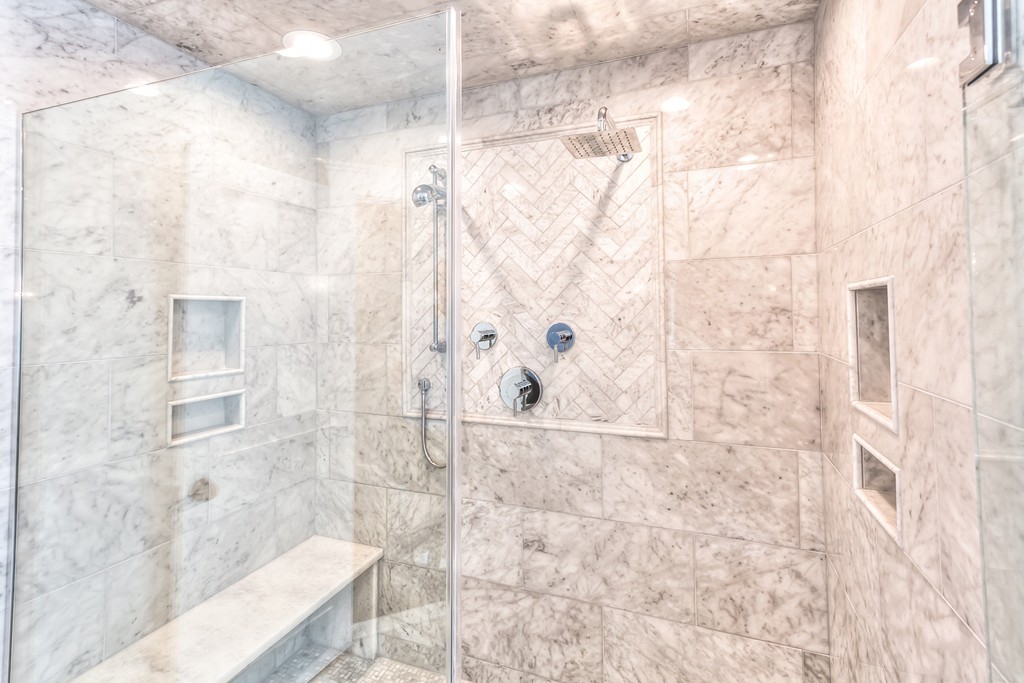 42 Peacedale Road Needham, MA 02492 - Photo 17 of 30 Gallery Image 17
