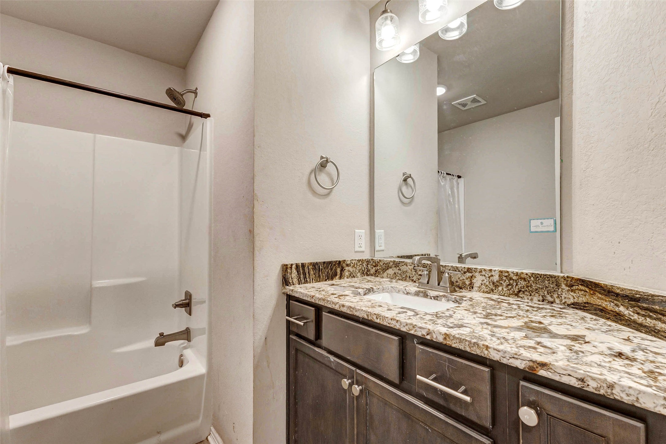 2855 Messenger Way Bryan, TX 77803 - Photo 14 of 24 Gallery Image 14