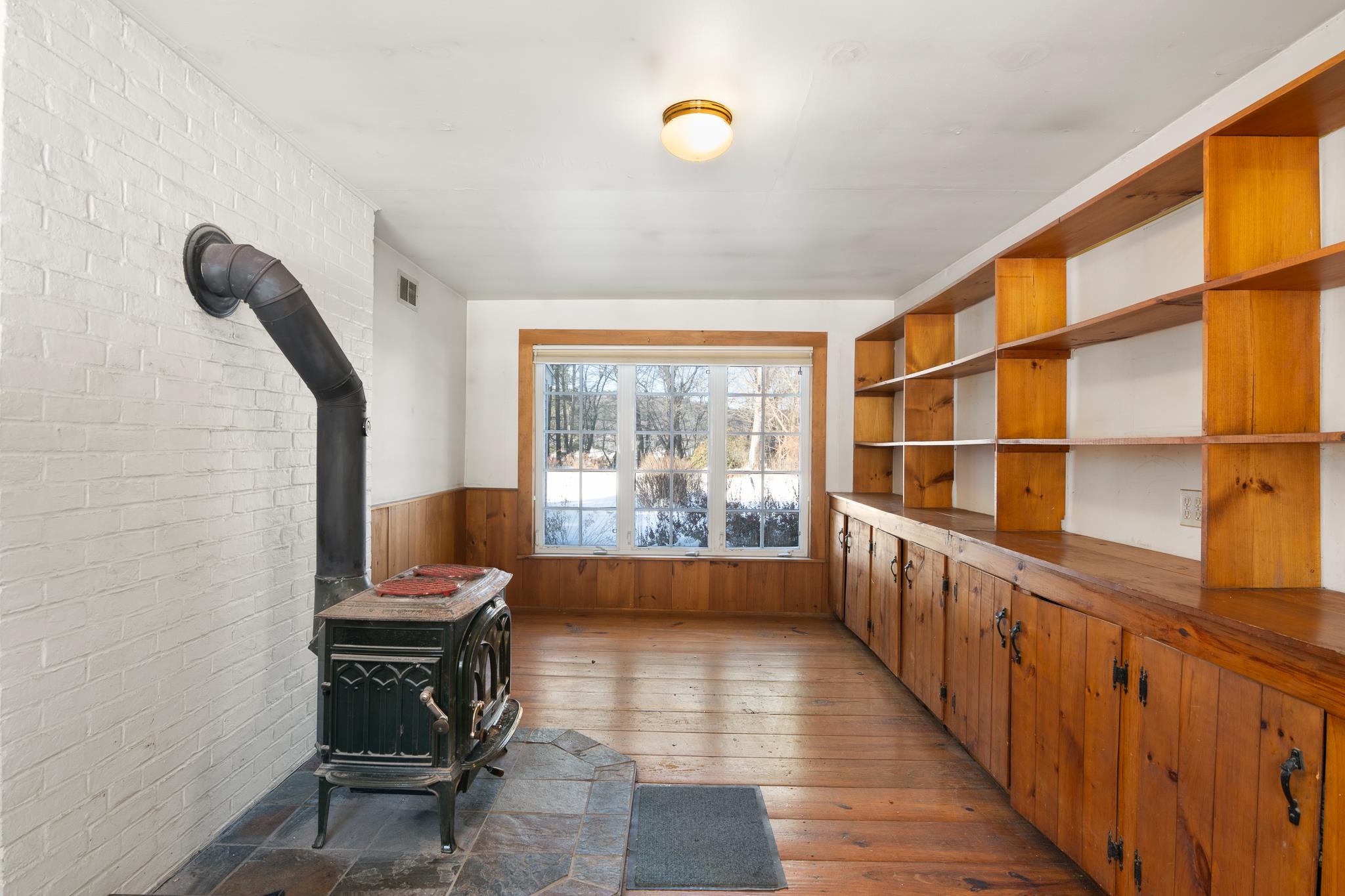 214 Putney Road Brattleboro, VT 05301 - Photo 29 of 46 Gallery Image 29