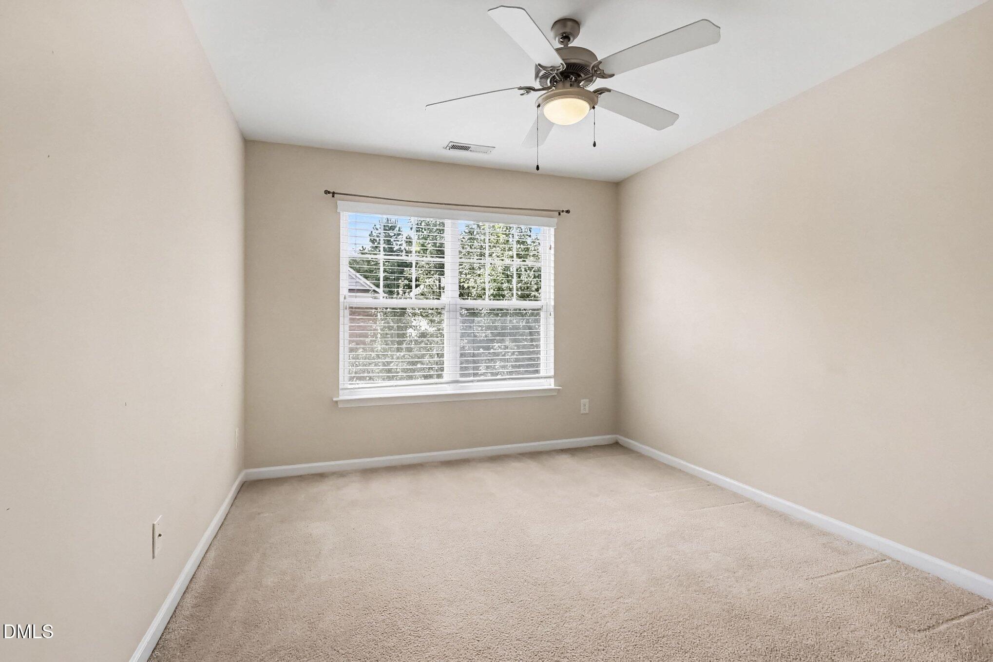 2422 Memory Ridge Drive Raleigh, NC 27606 - Photo 19 of 28 019_file_1538