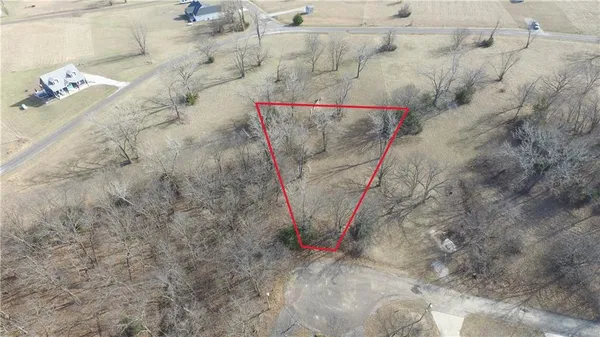 $27,500 | Lot 1613 Firefly Court, Altamont, MO 64620
