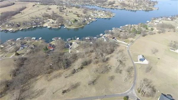 $27,500 | Lot 1613 Firefly Court, Altamont, MO 64620