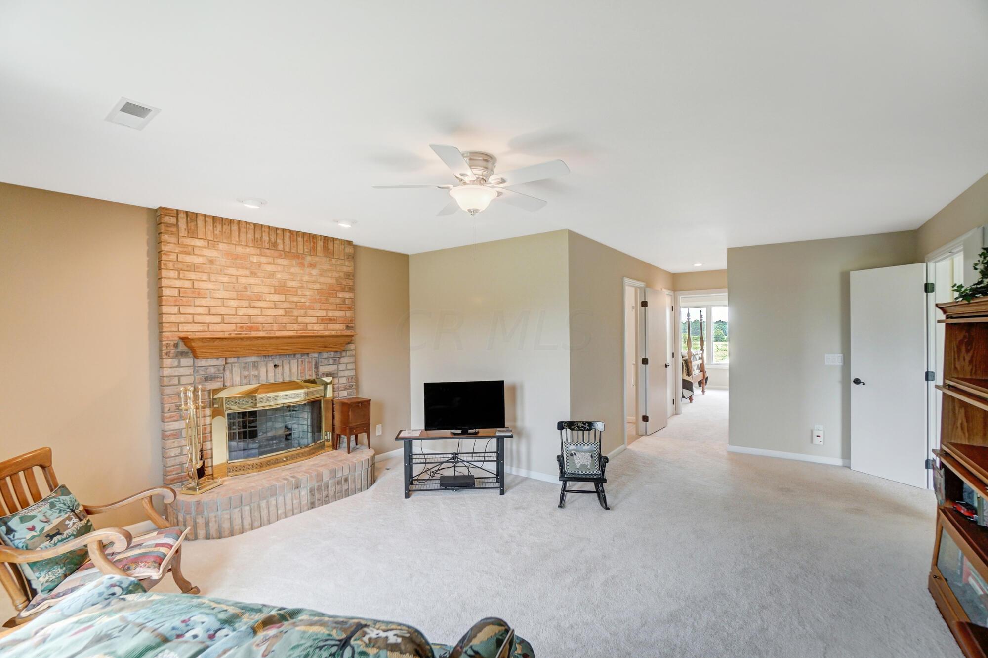 2100 Old Columbus Road London, OH 43140 - Photo 42 of 92 In Law Suite