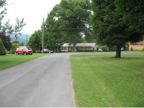 304 Lee Erwin, TN 37650 - Photo 4 of 8 Photo 4