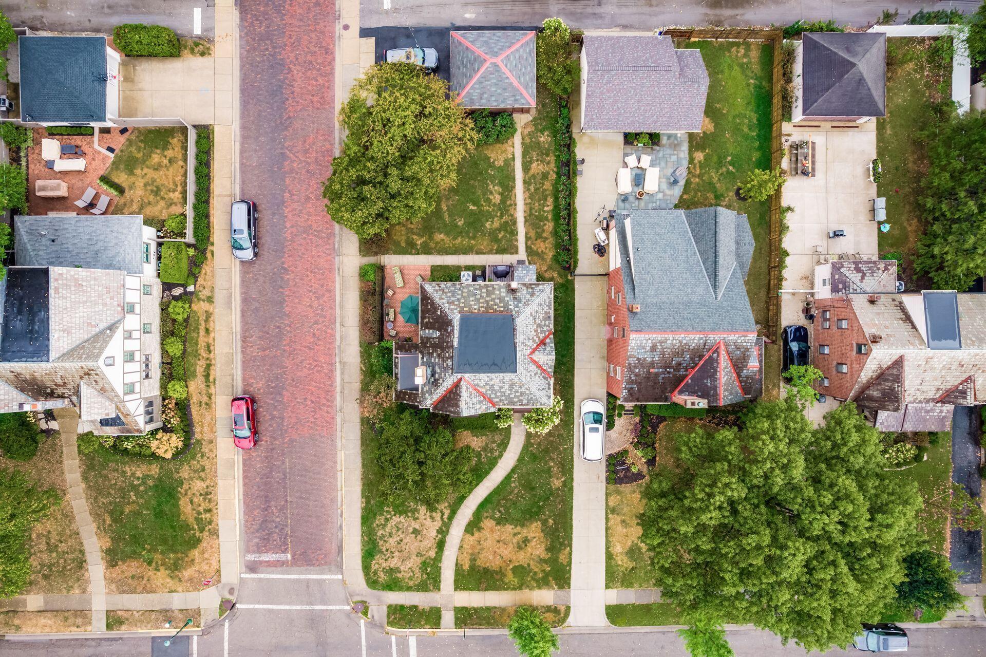 228 South Ardmore Road Columbus, OH 43209 - Photo 49 of 61 Drone
