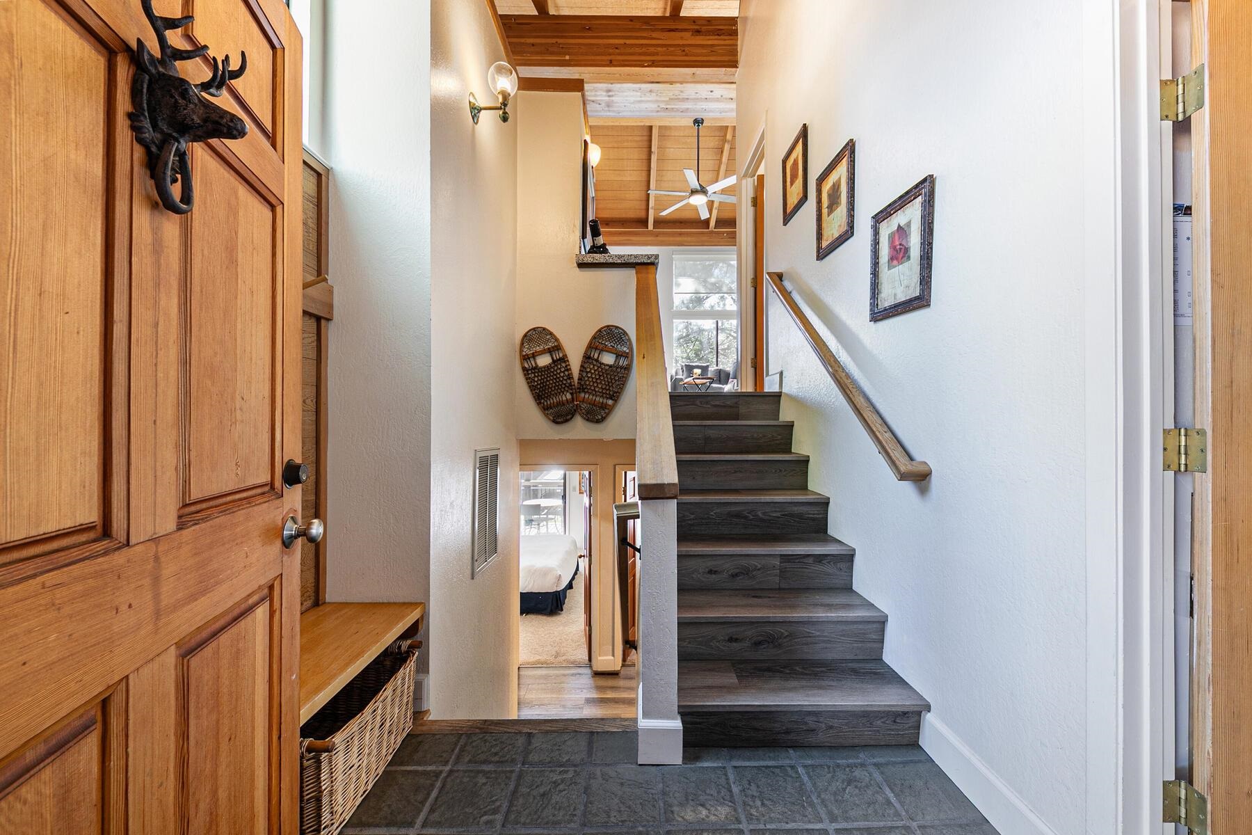 6092 Rocky Point Truckee, CA 96161 - Photo 24 of 27 a view of entryway and hall with wooden floor