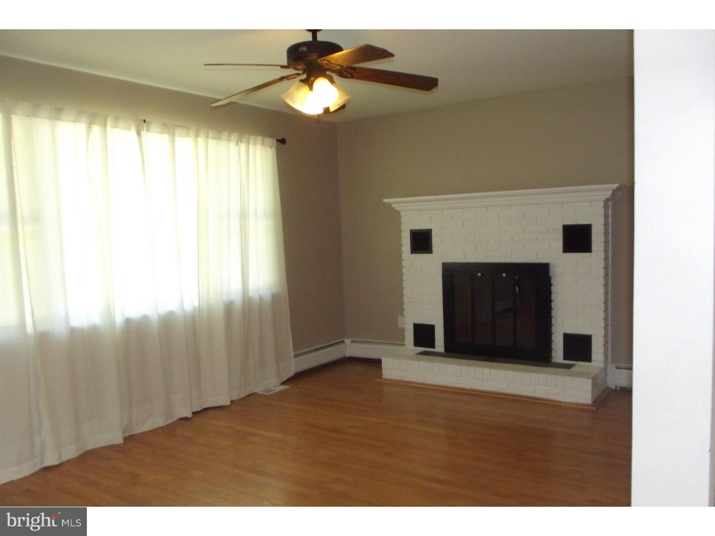 54 Hopkins Road New Egypt, NJ 08533 - Photo 8 of 12