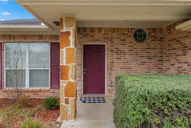 $274,900 | 3811 Caleb Court, Bryan, TX 77803