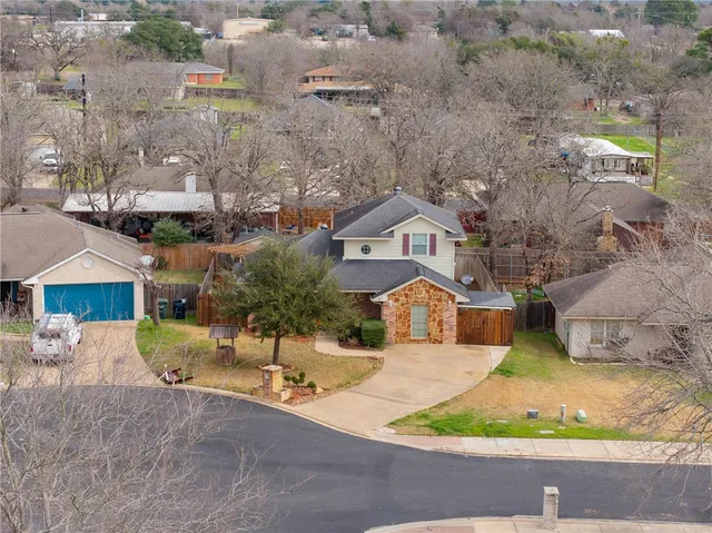 $274,900 | 3811 Caleb Court, Bryan, TX 77803