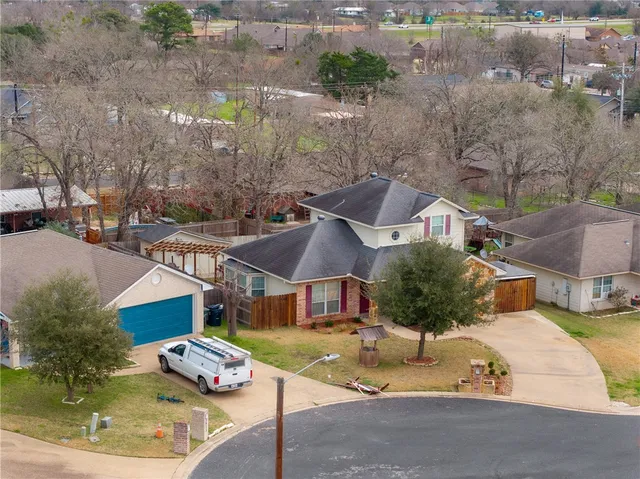 $274,900 | 3811 Caleb Court, Bryan, TX 77803