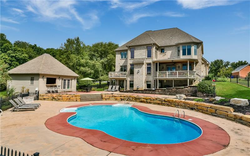 207 Huch Farm Road Mars, PA 16046 - Photo 2 of 24