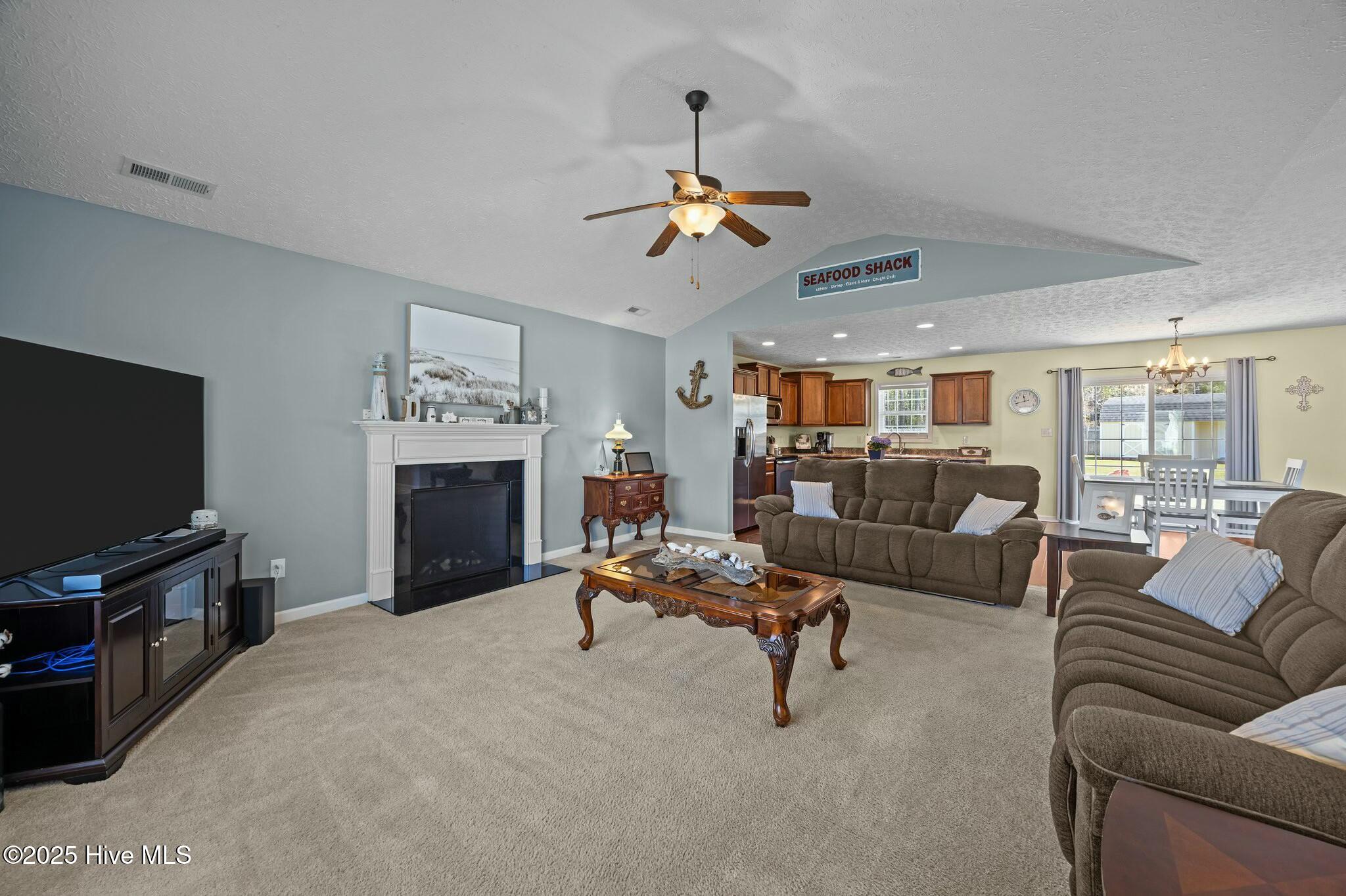 111 Apple Drive Havelock, NC 28532 - Photo 12 of 44 Great room