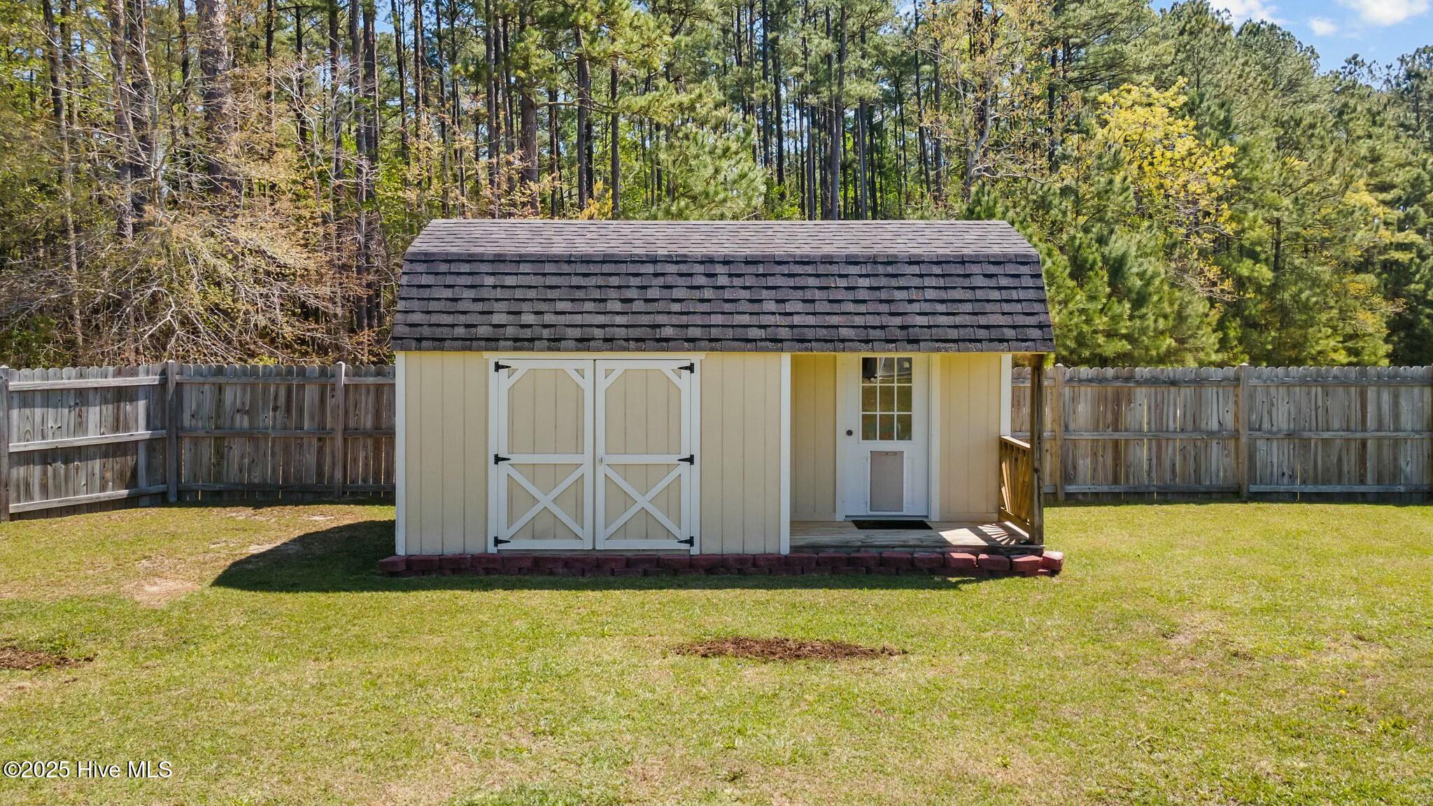 111 Apple Drive Havelock, NC 28532 - Photo 41 of 44 Shed