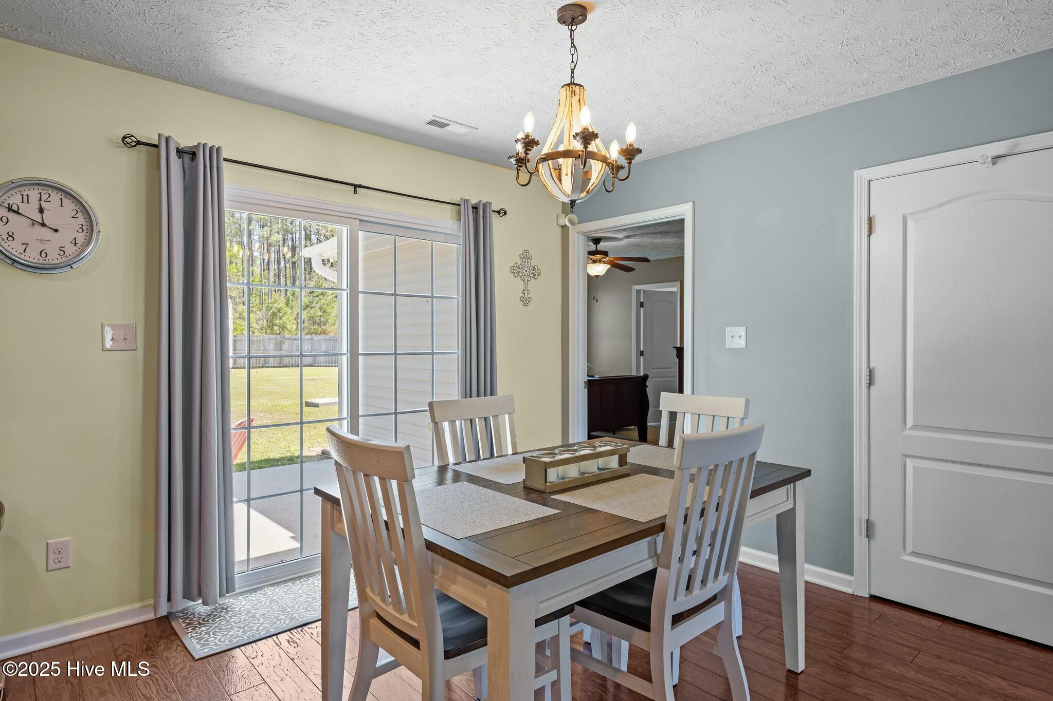 111 Apple Drive Havelock, NC 28532 - Photo 10 of 44 Dining