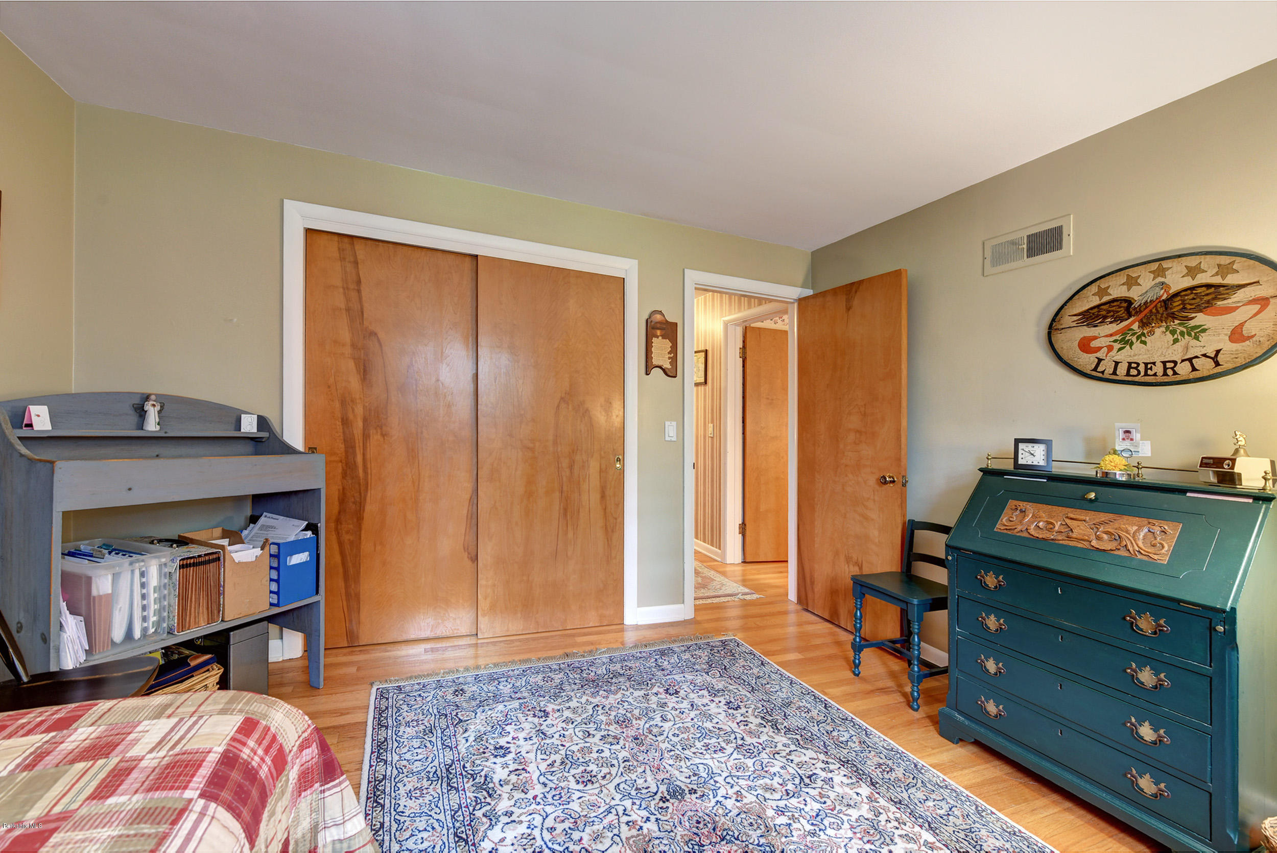 21 Valentine Road Pittsfield, MA 01201 - Photo 21 of 32 Bedroom 3
