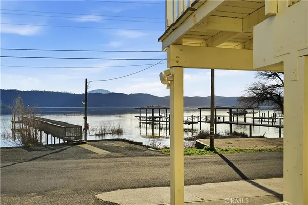 $519,500 | 13680 Lower Lakeshore Drive, Clearlake, CA 95422