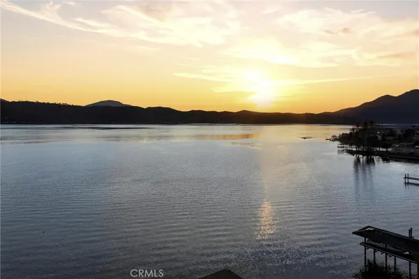 $519,500 | 13680 Lower Lakeshore Drive, Clearlake, CA 95422