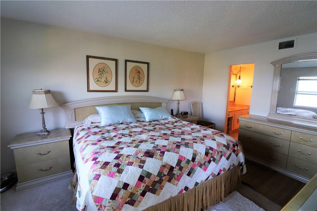 410 Wilma Circle, Unit 303 Riviera Beach, FL 33404 - Photo 7 of 16 Photo 7