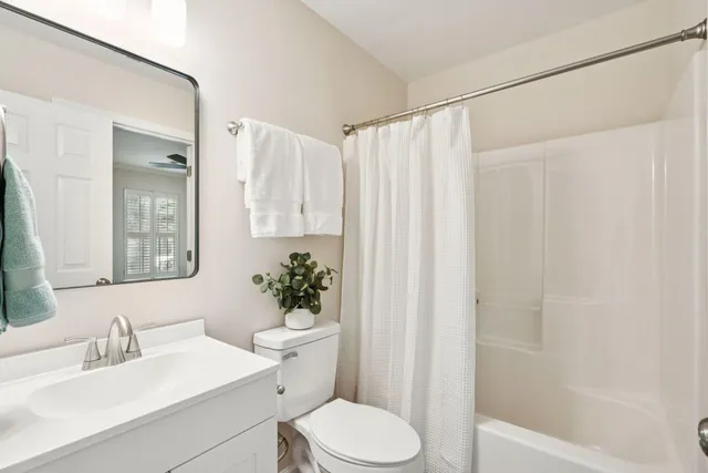 $450,000 | 1442 Amanda Park Lane, Charleston, SC 29412