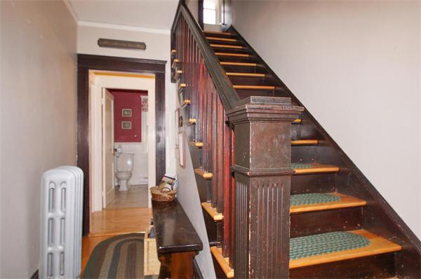 9 Dellwood Road Worcester, MA 01602 - Photo 12 of 18 Gallery Image 12