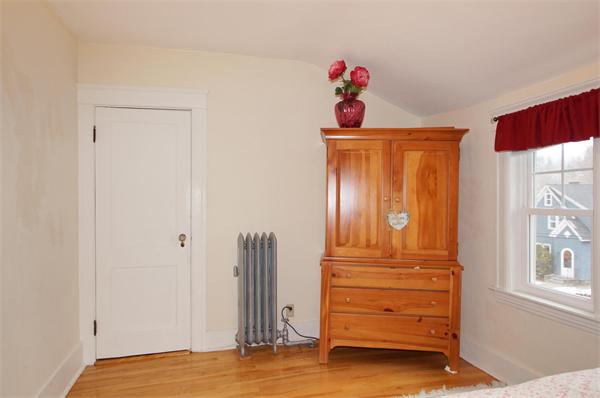 9 Dellwood Road Worcester, MA 01602 - Photo 15 of 18 Gallery Image 15
