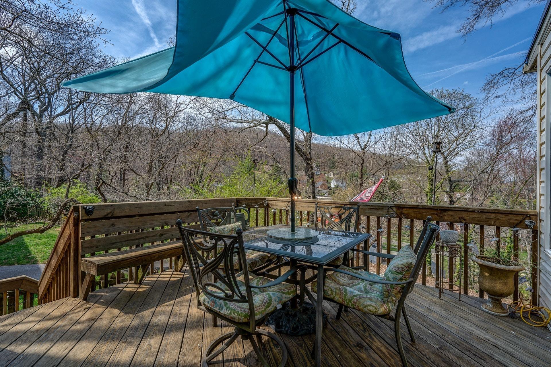 2649 Nottingham Road Southeast Roanoke, VA 24014 - Photo 9 of 30 011-306190-DSC00271_2_3_4_5_7499396