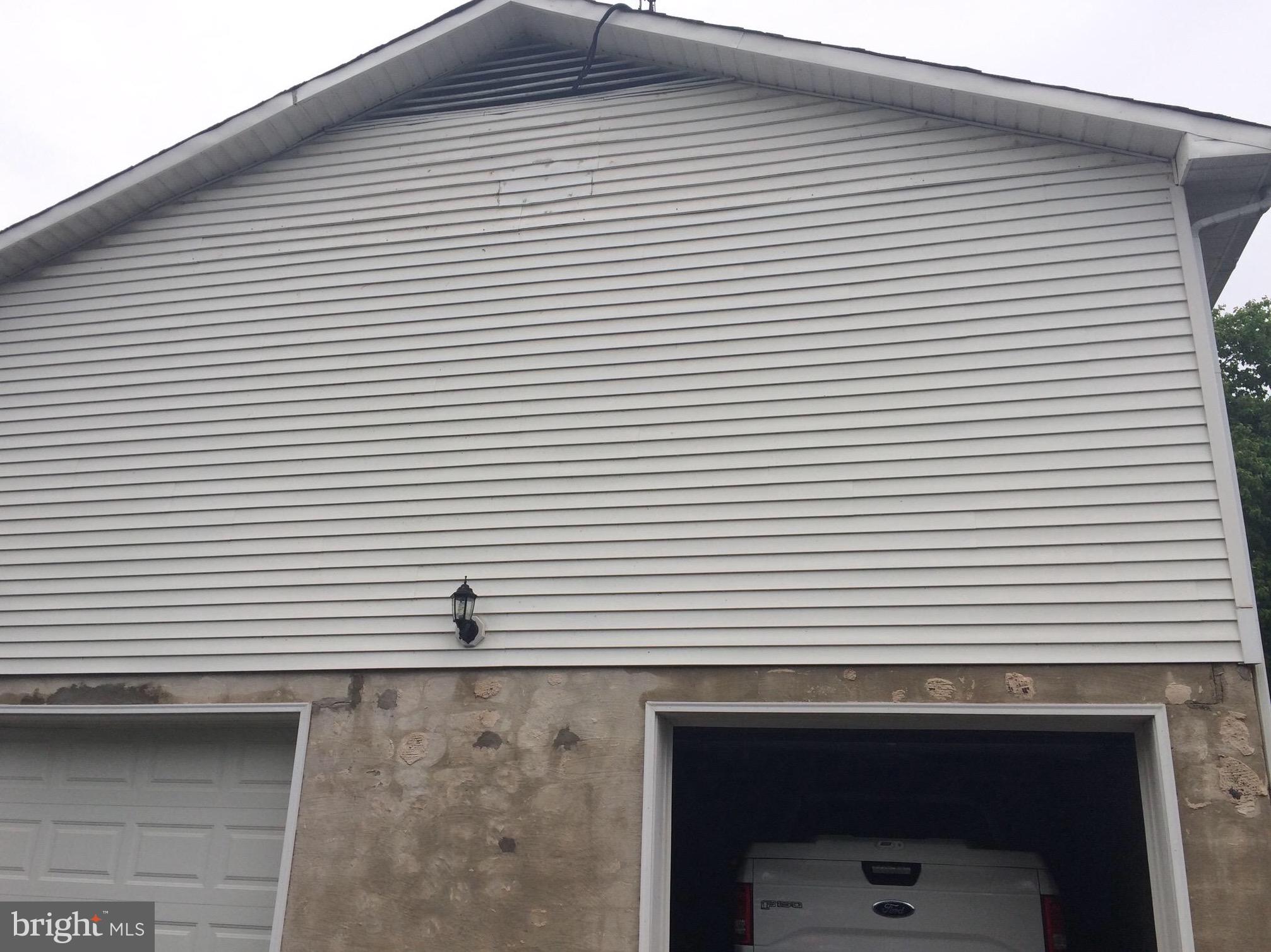 42 Roop Road Rising Sun, MD 21911 - Photo 16 of 18 End Loading Garage