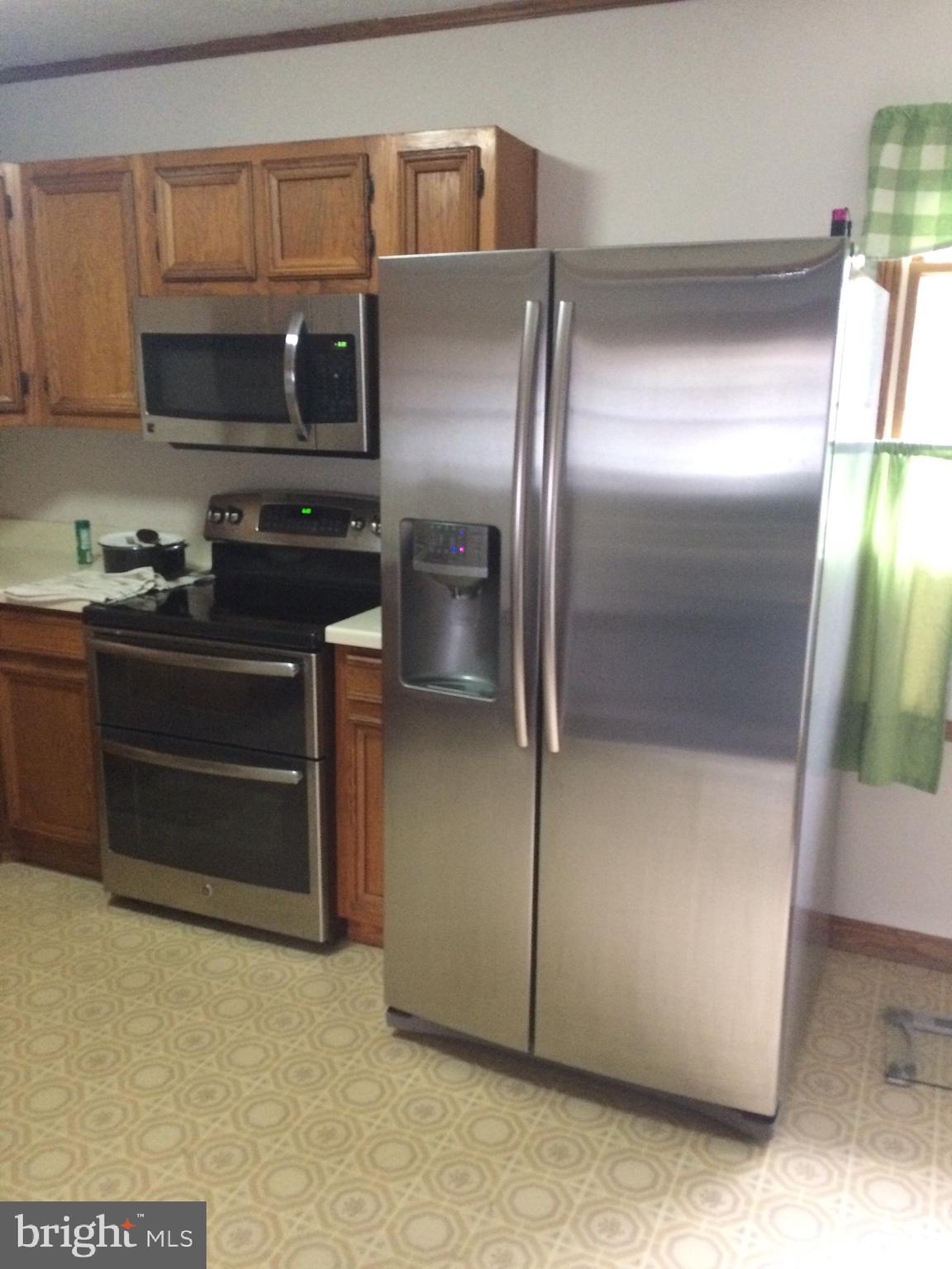 42 Roop Road Rising Sun, MD 21911 - Photo 10 of 18 Stainless Appliances
