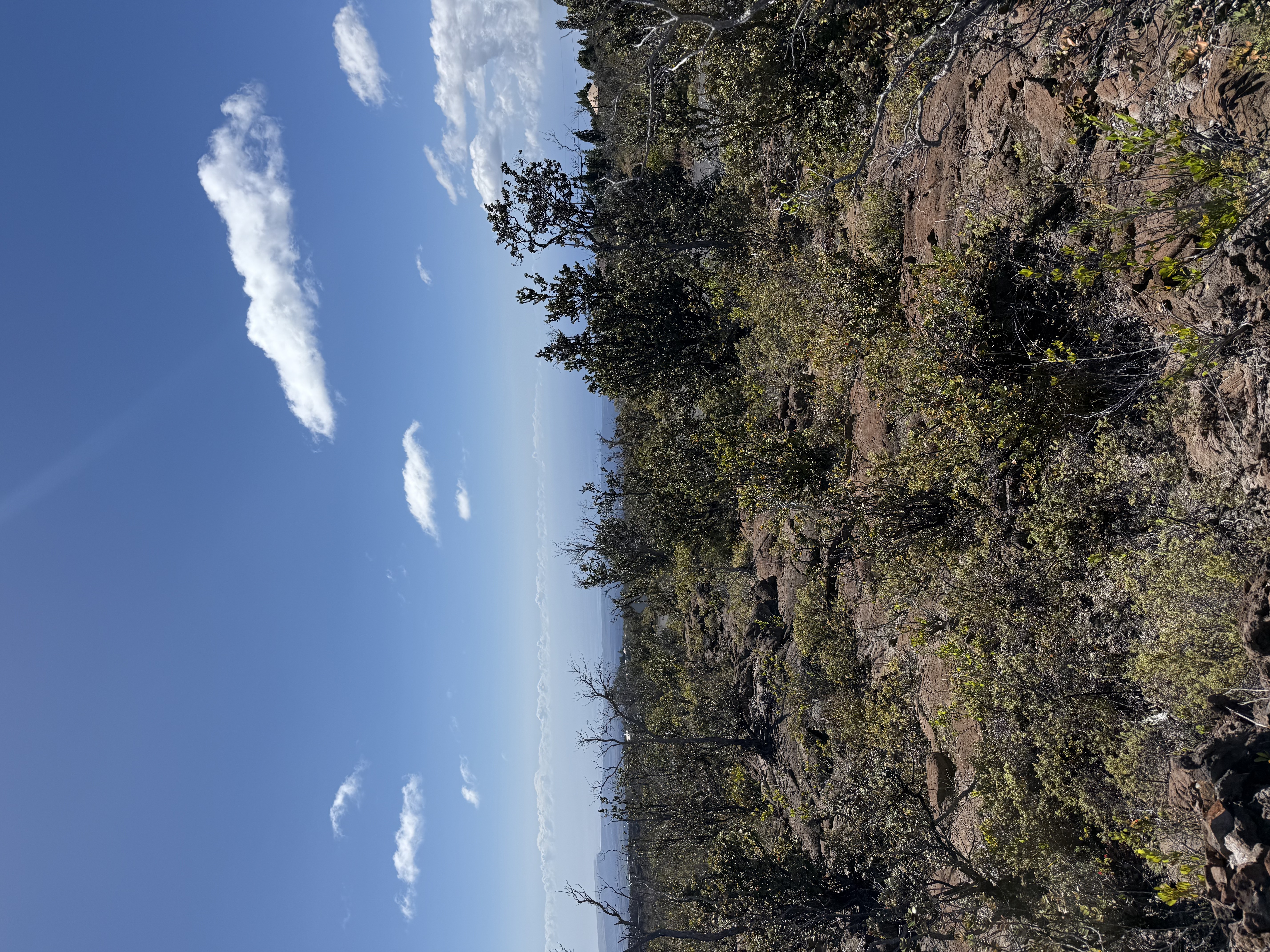 92-8520 Lot 4 Iwalani Circle Ocean View, HI 96704 - Photo 2 of 20 a view of a building
