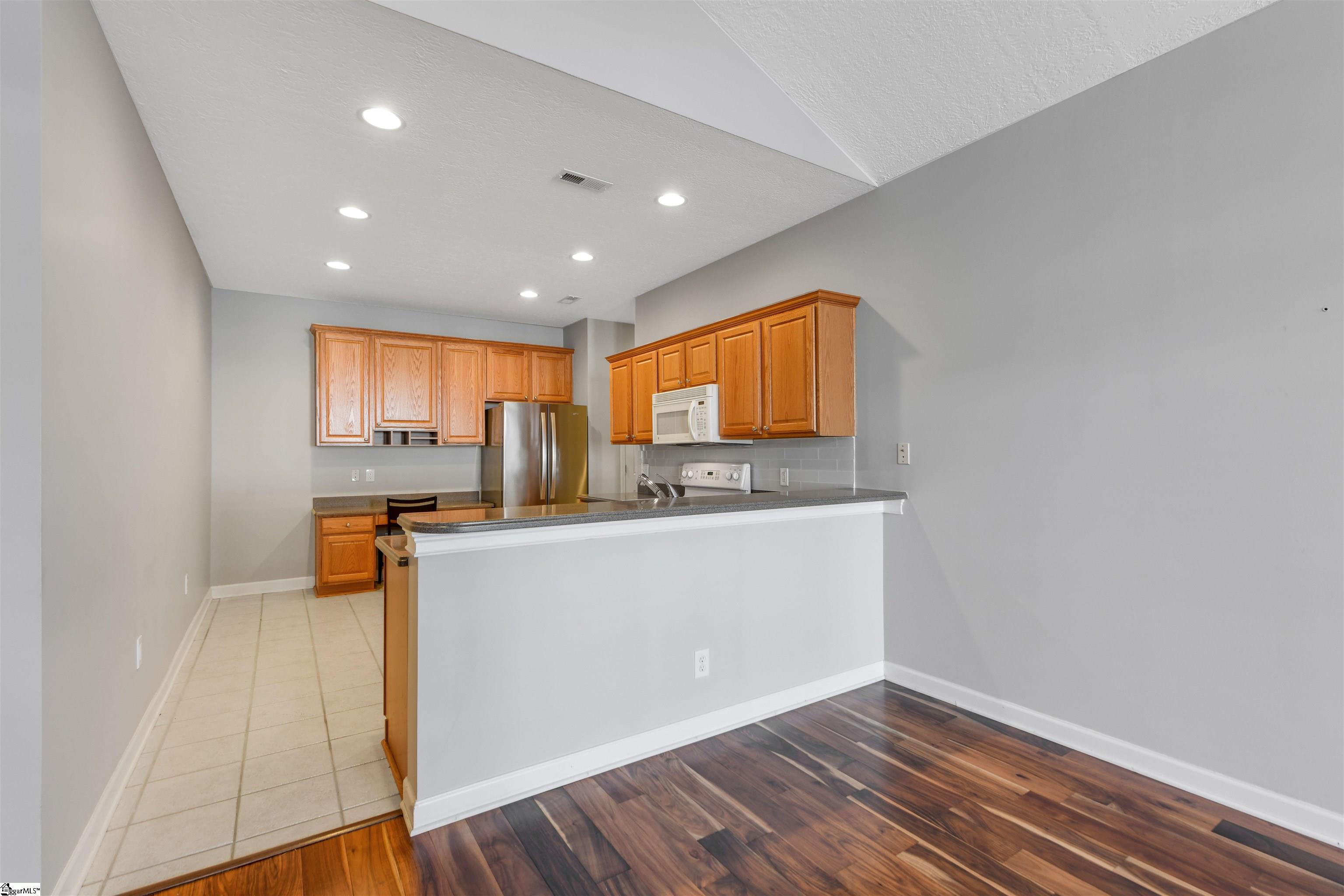 122 Fudora Circle Simpsonville, SC 29681 - Photo 18 of 32