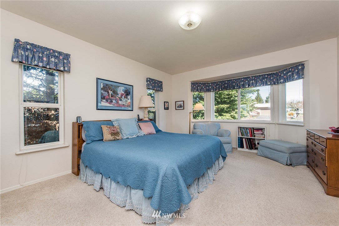 380 Ridge View Drive Sequim, WA 98382 - Photo 16 of 25