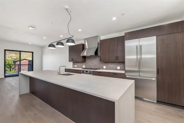 a view of a back yard of the house