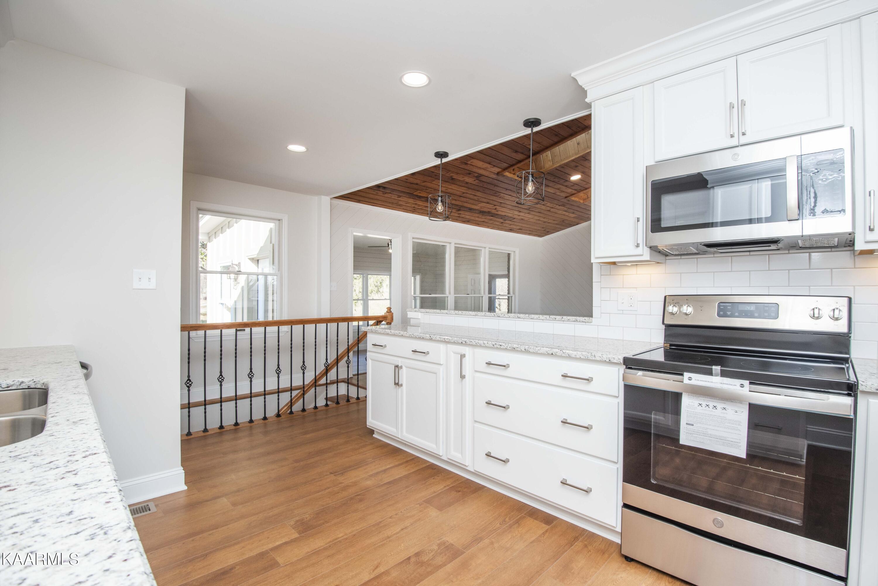 8107 Coppock Road Corryton, TN 37721 - Photo 16 of 50 kitchen 4_1
