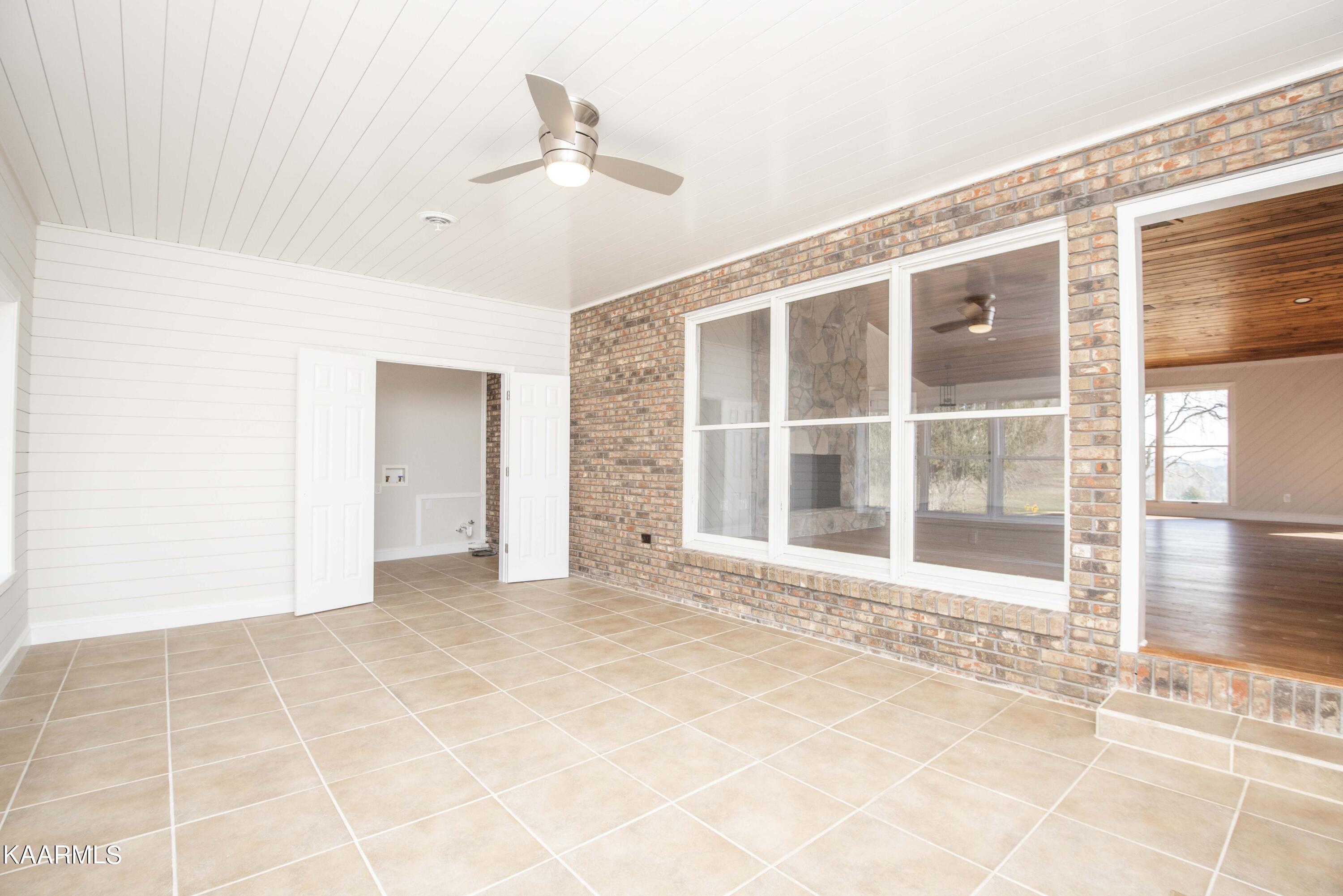 8107 Coppock Road Corryton, TN 37721 - Photo 20 of 50 sunroom_1