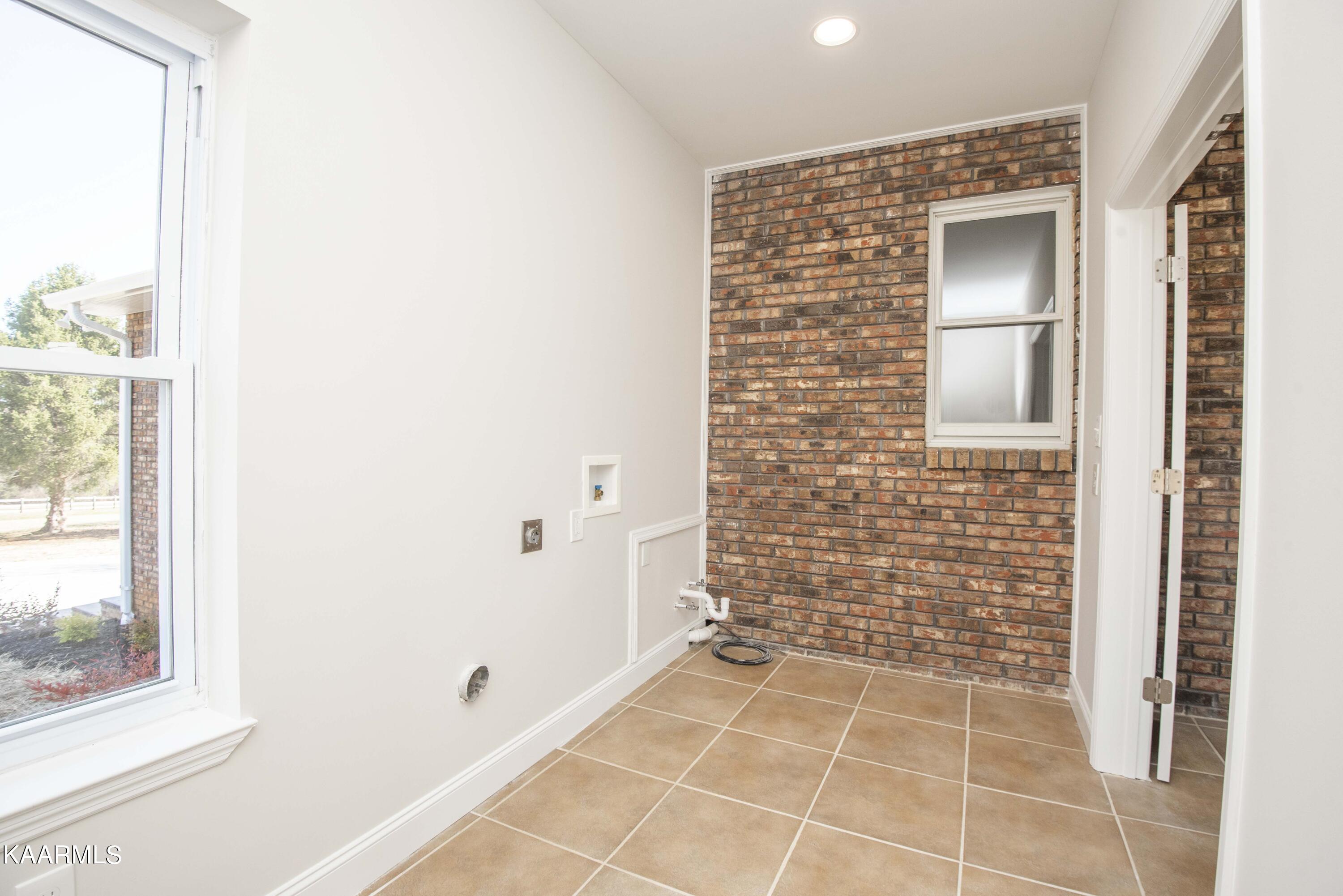 8107 Coppock Road Corryton, TN 37721 - Photo 22 of 50 laundry_1