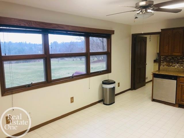 3029 Vincent Road North Street, MI 48049 - Photo 22 of 62 50032298-21.JPG