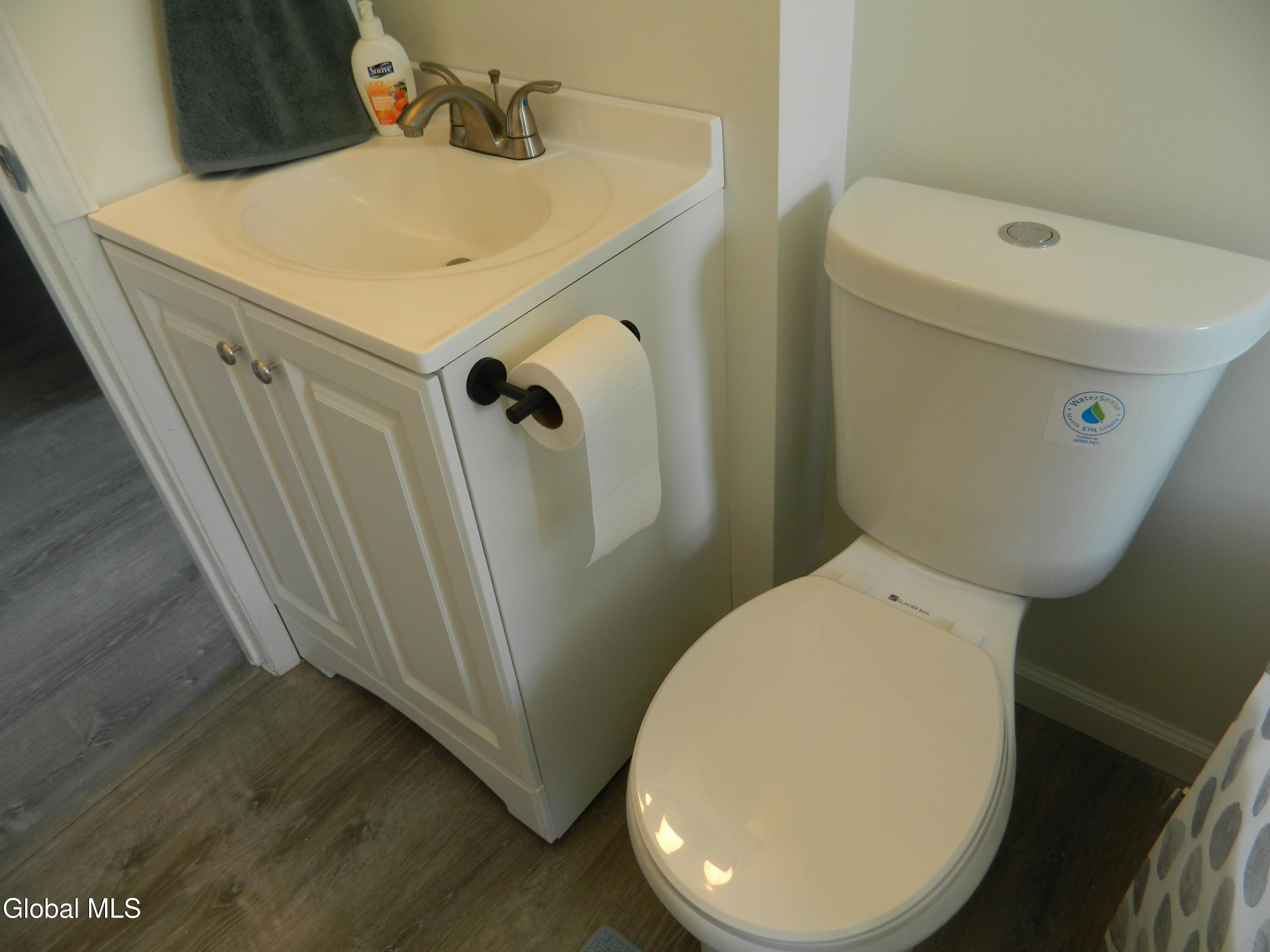 1355 Dewitt Street Schenectady, NY 12303 - Photo 70 of 88 NEW VANITY + TOILET
