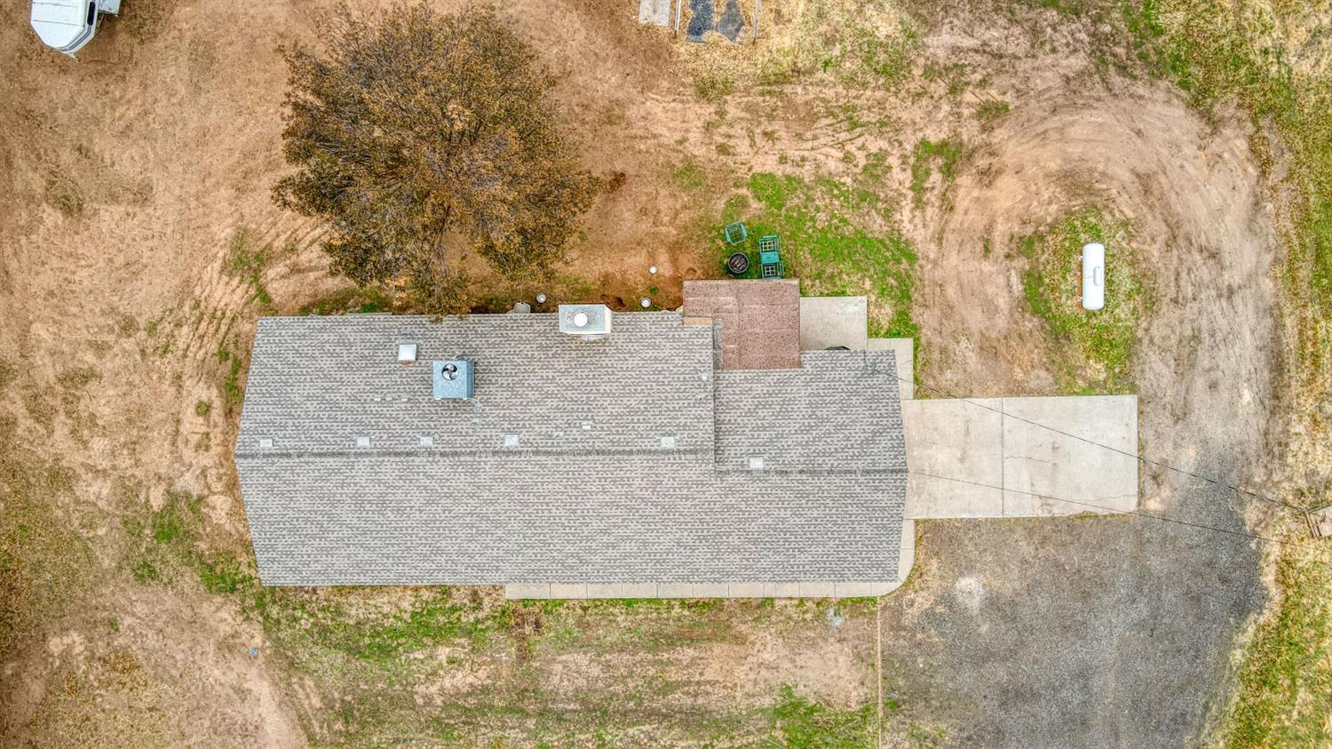 16564 La Canada Road Madera, CA 93636 - Photo 8 of 41 Gallery Image 8