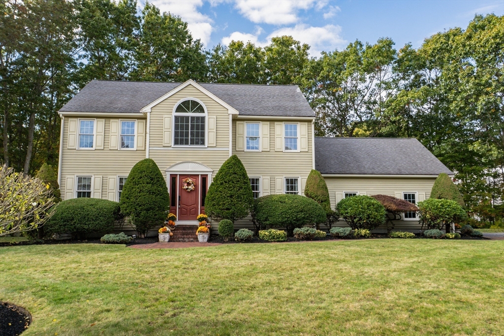 4 Plantation Road Mansfield, MA 02048 - Photo 2 of 42 Gallery Image 2
