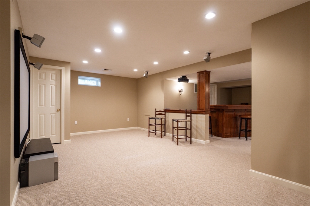 4 Plantation Road Mansfield, MA 02048 - Photo 35 of 42 Gallery Image 35