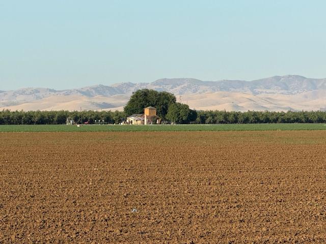 19054 Ca-33 Crows Landing Crows Landing, CA 95313 - Photo 23 of 30 a view of lake with mountain