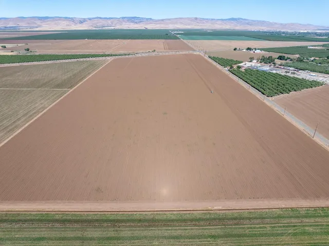 $4,340,000 | 19054 Ca-33 Crows Landing, Crows Landing, CA 95313